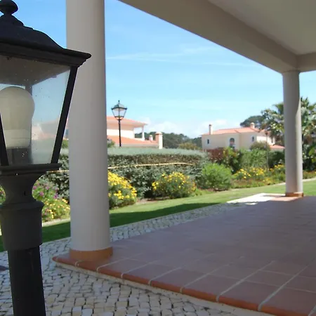 Caravelas Apartament *